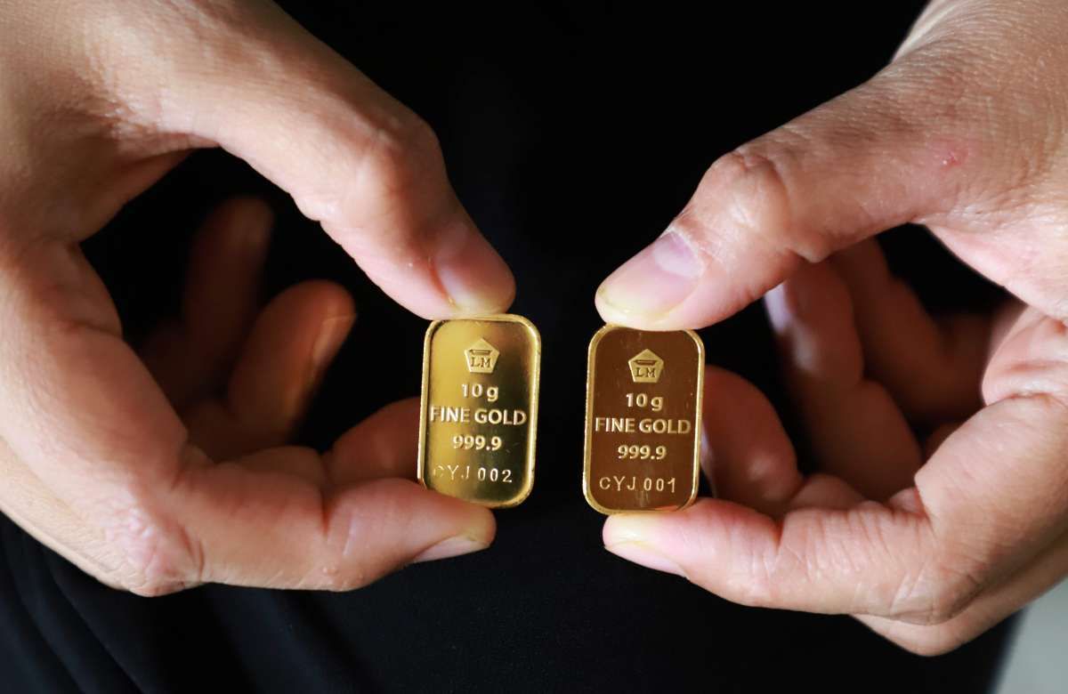 Harga Emas Dunia Melemah Pekan Ini, Pelaku Pasar Pantau Level Penting Emas Antam
