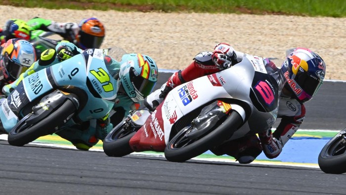Veda Ega Nilai Finis Kelima di Moto3 Ceko 2026 sebagai Hasil Positif